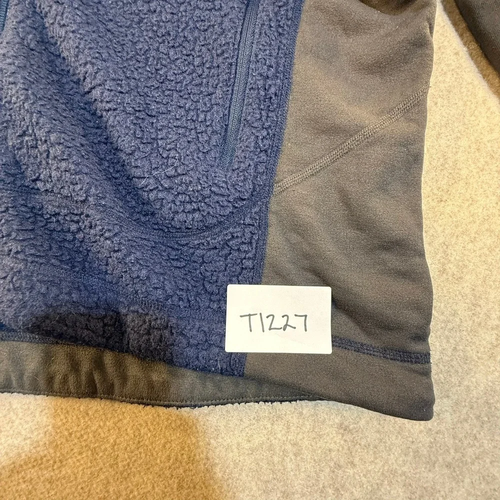 The North Face Summit Series Mens Large Blue Sherpa Fleece Full Zip Jacket T1227